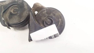 A046522 Hupe Tiefton Signalhorn  Ford Focus DE2139314-75