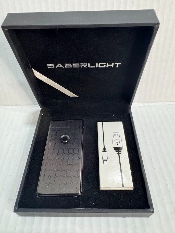 SaberLight Rechargeable Flameless Plasma Beam Lighter