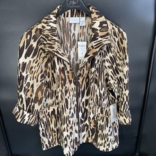 Chico  s Zenergy Neema Michelle Animal Zip Jacket Light Weight Pockets NWT. Z3