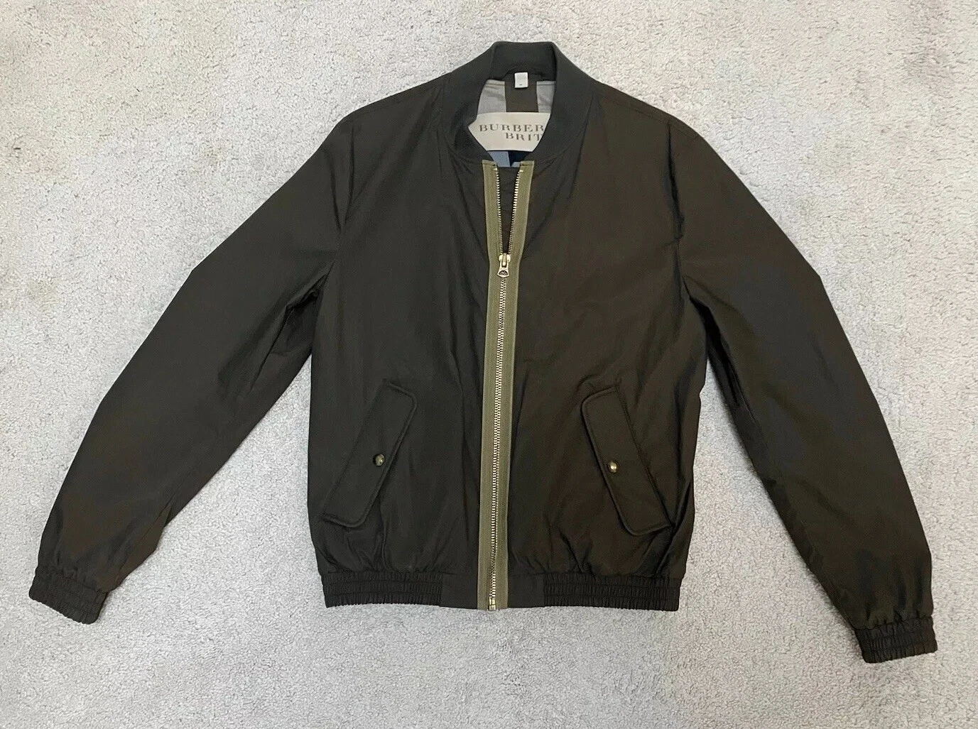 Burberry — Burberry Brit Polyester Olive Green Jacket Men M Medium Pls Read