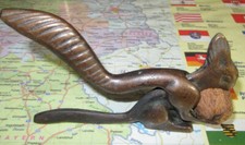 Bronze Figur Eichhörnchen Nussknacker Skulptur, ca. 1960er Jahre