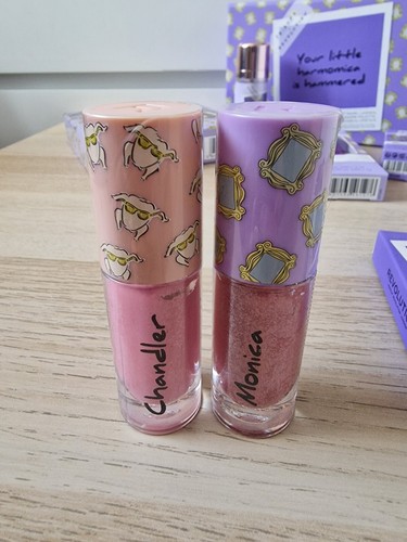 Friends TV Show Series Revolution Beauty Monica Makeup Bundle Sold Out Rare - 第 6/10 張圖片