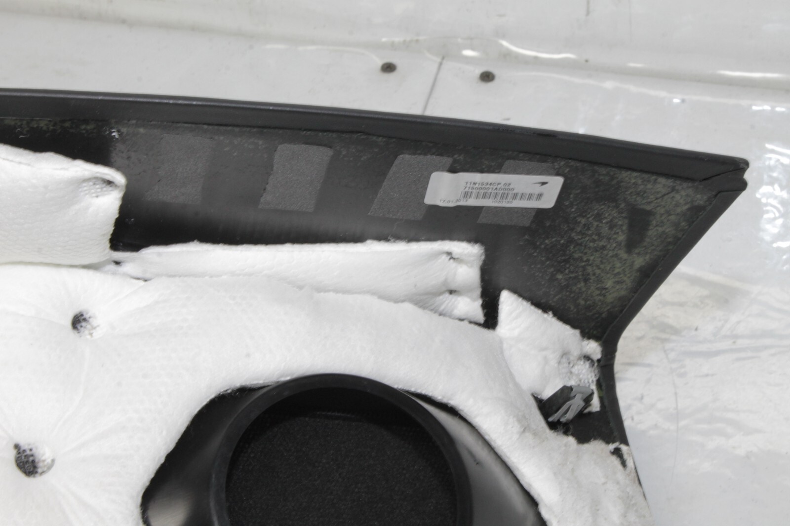 12-14 MCLAREN MP4-12C 12C 570 650 OEM RH PASSENGER LEATHER SPEAKER 11N1534CP  13