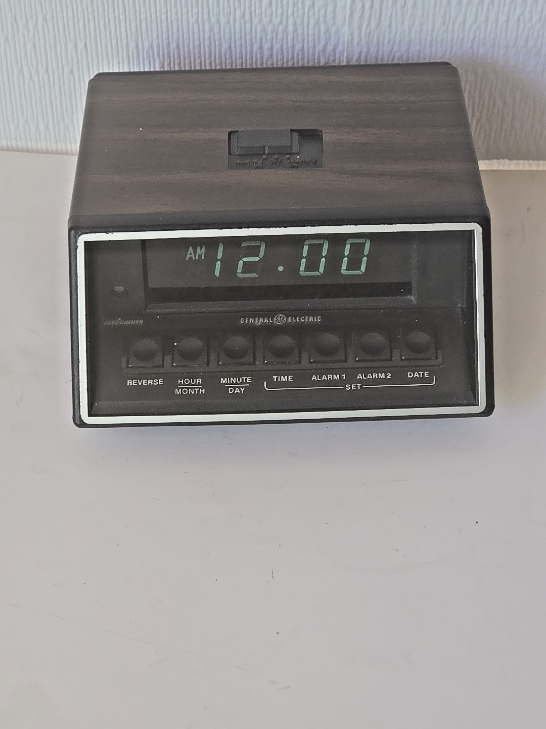 Foto 14 di 17