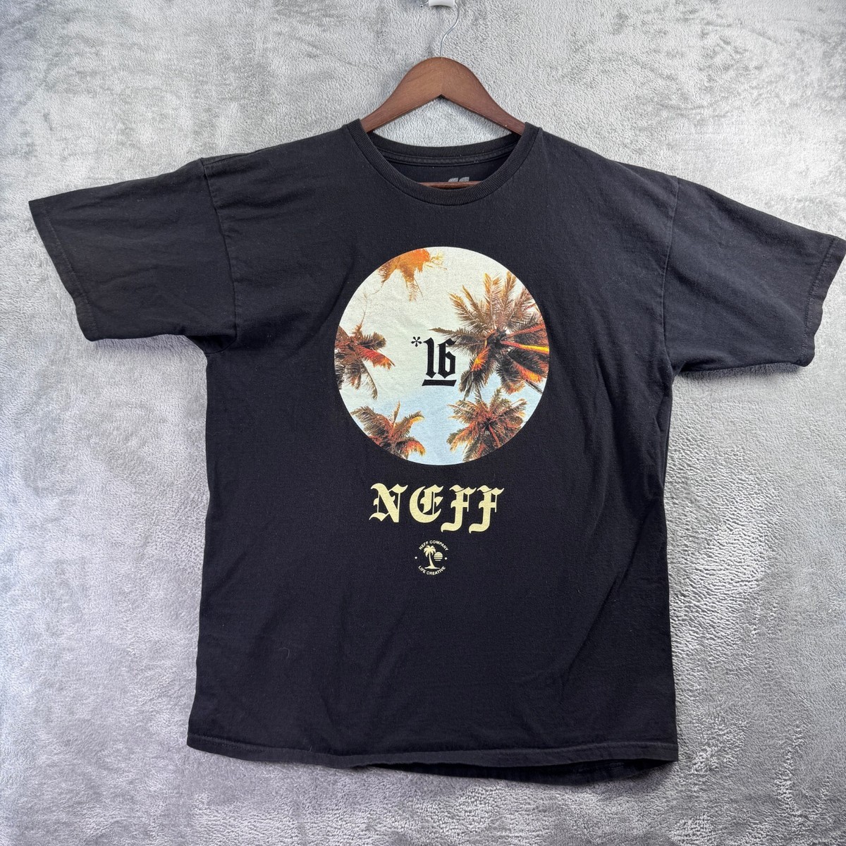 トップス 8egreedy graff brand name t-shits 8THWNDR Graffiti Guy Black T-Shirt | Zumiez