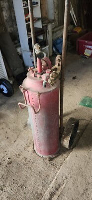 Phister #3 1/2 Gallon fire extinguisher