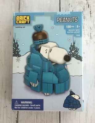 New Brick Craft Christmas Peanuts Sets - Snoopy with Puffer Jacket