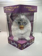 Vintage Furby 70-800 Snowball 1998 White NIB