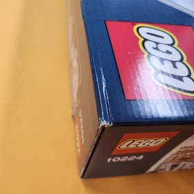 Lego 10224 Town Hall 2766pcs Expedited Shipping - SEALED