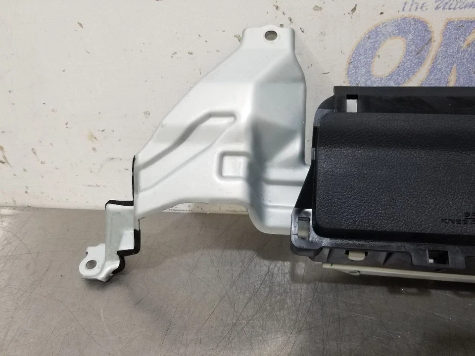 17 2017 TOYOTA 4 RUNNER SR5 JOELHO SRS PAD PRETO MOTORISTA ESQUERDO - Imagem 4 de 4