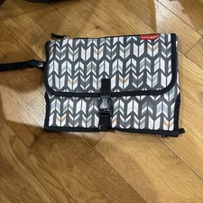 Skip Hop Chevron Portable Diaper Changing Pad Clutch Gray Teal Baby Travel To Go