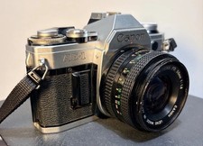Canon AE-1 35mm SLR Film Camera W/50mm 1:1.8 Lens w/New Battery Tested 