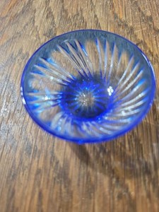 BLUE BOHEMIAN CUT TO CLEAR SWIRL SALT DIP CELLAR