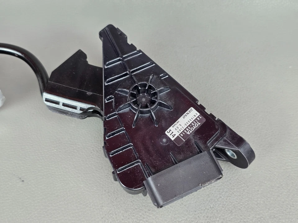 78120-0K010 Toyota Hilux 2.5 D4D Pedal Acelerador Genuino HL2 2013 Usado OEM Foto 4 de 4