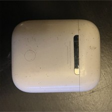Apple AirPods 1st Generation Wireless Bluetooth In-Ear Earbuds w/ Case White