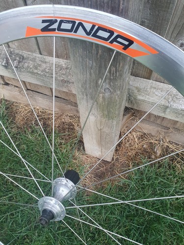 Vintage Campagnolo Zonda 700c Clincher Rear Wheel Campagnolo Hub Used - Picture 7 of 14
