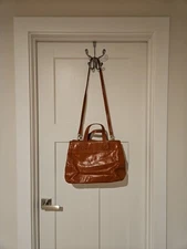 Womens Large Brown Leather Sondra Roberts Clasp Crossbody Hand Bag