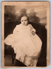 Vtg B&W Snapshot Baby Evelyn E Jones Long White Gown Portrait 1912