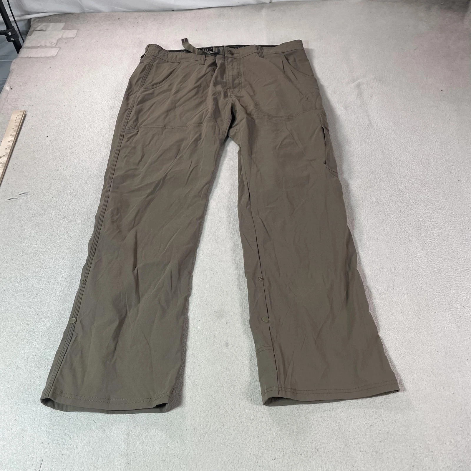PrAna Pants Mens 40x32 Brown Stretch Zion Cargo Hiking Outdoor Pant Travel Trail