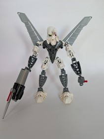 LEGO 8685 Bionicle Toa Kopaka, 100% Complete W/ Weapon & Zamor Spheres!!