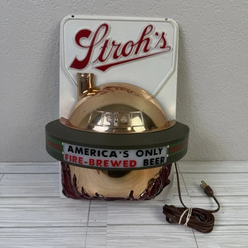 RARE Vintage Stroh's Beer Motion Light Up Sign America’s Only Fire-Brewed Read