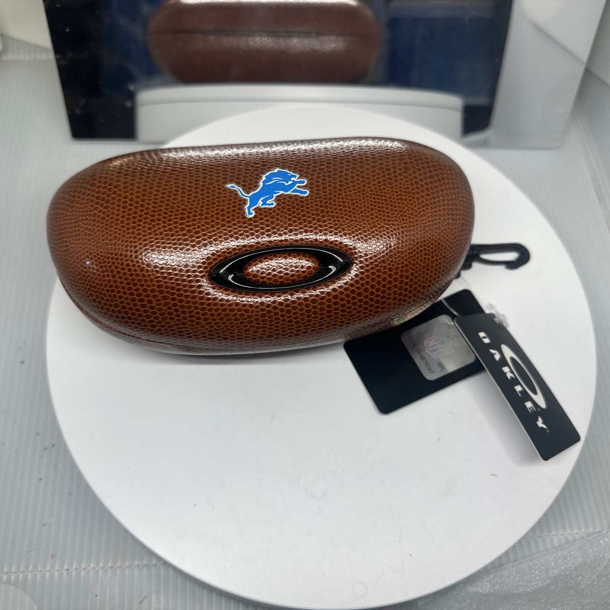 New Oakley NFL Detroit Lions Sunglasses Clamshell Hard Case. | eBay