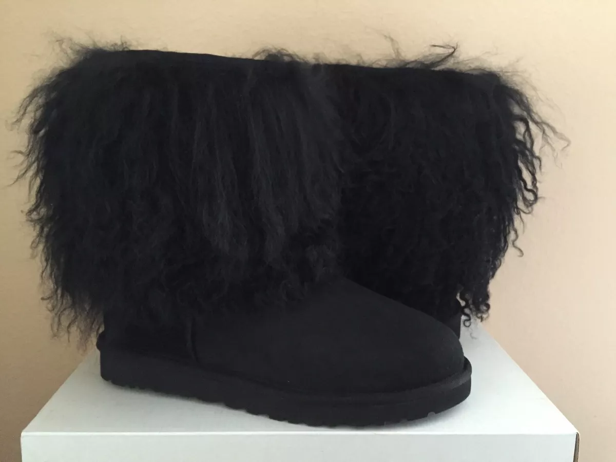 Ugg classic cuff store short schwarz