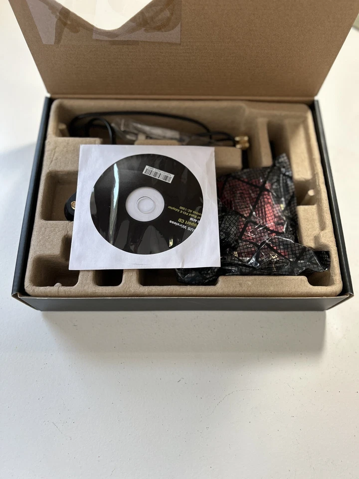 ASUS PCE-AC56 1300Mbps WiFi Adapter - New Open Box - Image 3 of 4