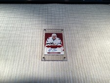 2016-17 FLEER SHOWCASE , HOT PROSPECTS RED GLOW AUTO. KEVIN LABANC # 07/49.