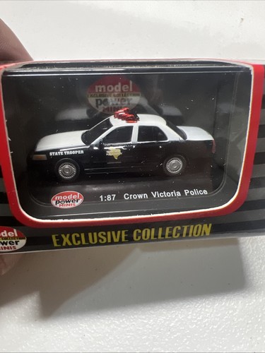 Modelo Power #19397 2005 Ford Crown Victoria State Trooper "Negro" H.O. 1:87 | Zustand: New