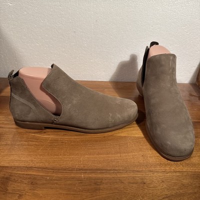 KODIAK Women's Low Rider V-Cut Leather Booties size 9 Tan Fossil