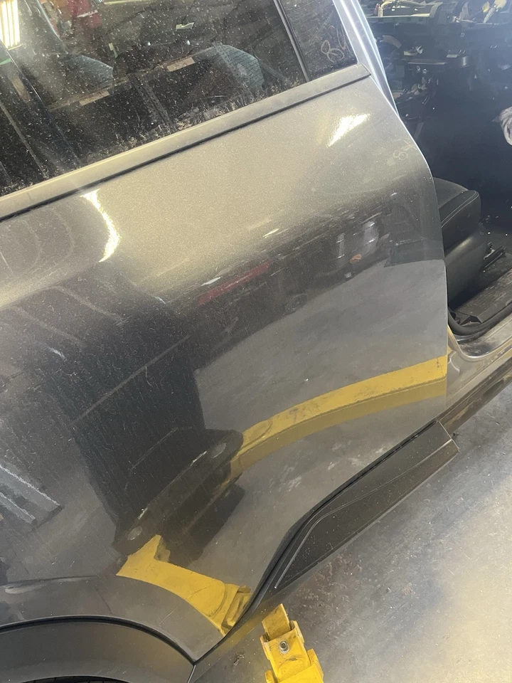 2021-2024 NISSAN ROGUE SV ПАССАЖИРСКАЯ ЗАДНЯЯ ПРАВАЯ ДВЕРЬ В СБОРЕ СЕРЫЙ КОД KAD - Изображение 3 из 4