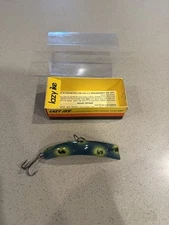 VTG Lazy Ike Fishing Lure W/ Box! Green Frog Color 🐸