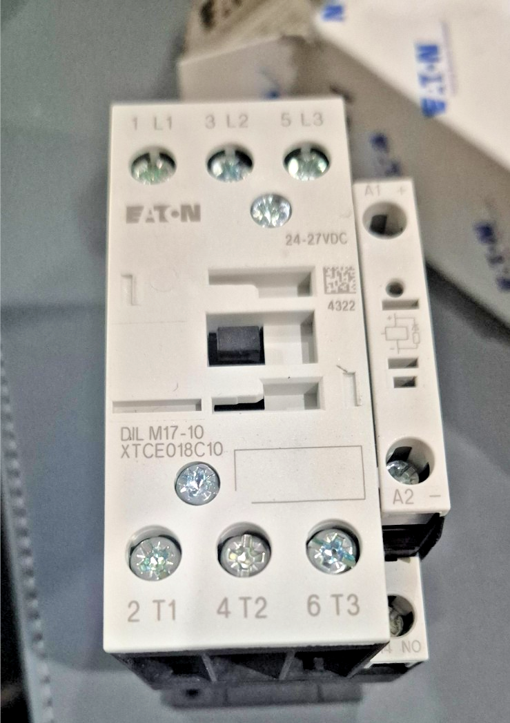 EATON DILM17-10  CONTACTOR  7.5kW 415V 50Hz 480V 60Hz NEW REF121