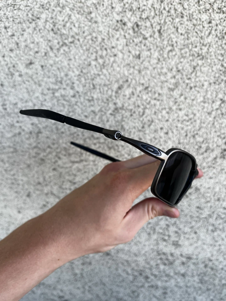 Oakley Badman Polarized Black/Grey Outdoor Sunglasses OO6020-03 X Metal Dark - Image 2 of 4