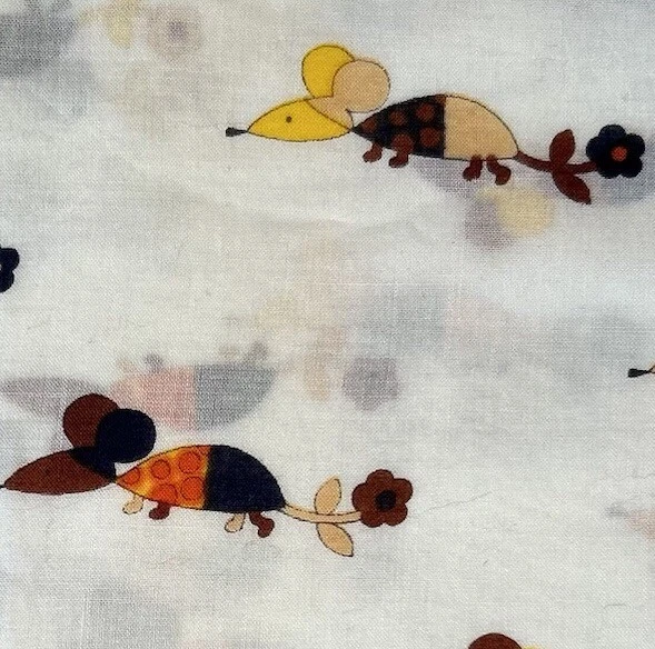 FLOWER MICE “White” Pretty Lightweight Cotton Sewing Fabric (200x90cm) FEDERATED - image 4 of 4