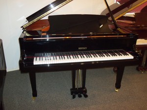 bentley baby grand piano