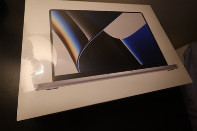 Brand New Sealed 14'' Apple MacBook Pro M1 MAX 64 GB RAM 2TB SSD 