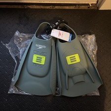 Speedo DMC Fins Swim Training Fins Gray with Yellow Accents Green Logo LARGE