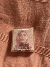Huda Beauty Highlighter palette Medium Glow O...