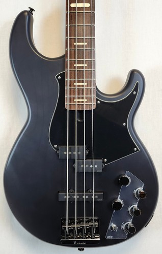 Yamaha Bb734a Bass Guitar - Translucent Matte Black