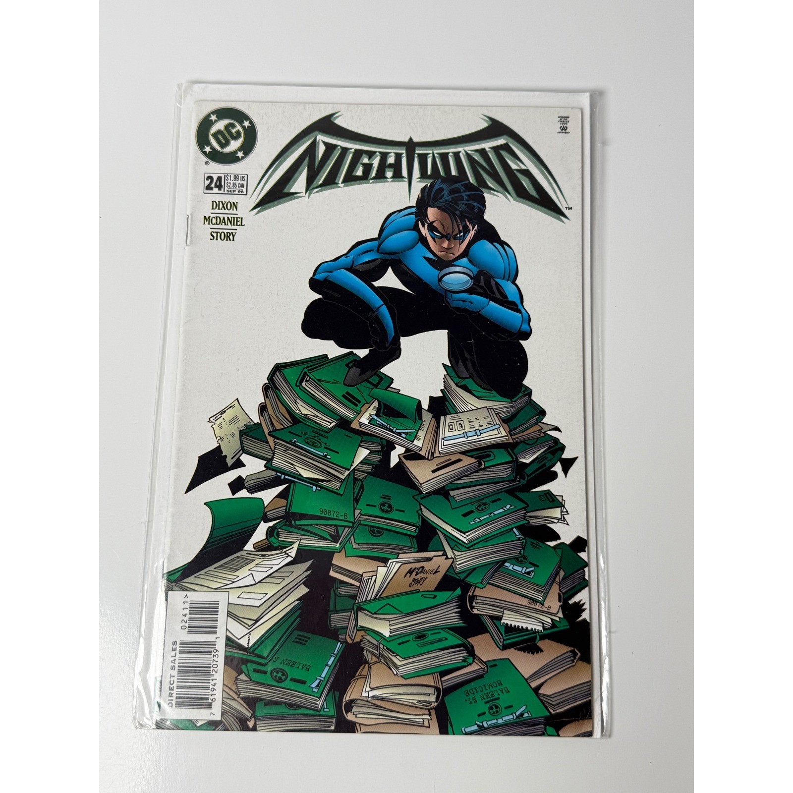 Nightwing #24 DC Comics 1998 Dixon McDaniel Story Dick Grayson Batman Family