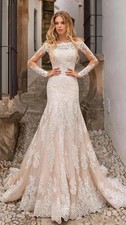 Sexy Mermaid Wedding Dress With Detachable Train Strapless Lace Bridal Gowns