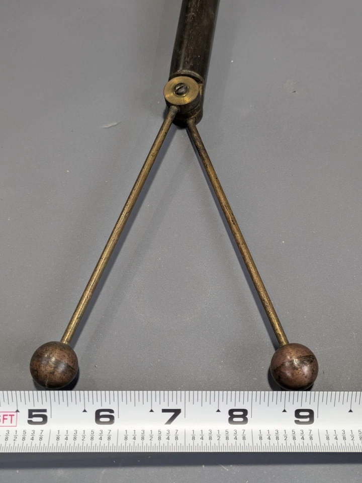 Antiguo L.E. Descargador electrostático Knott Boston - Aplicación de física de latón y ebonita Foto 3 de 4