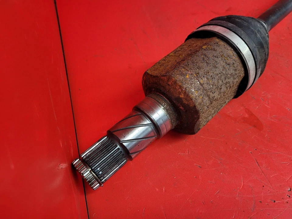 TESLA MODEL 3 REAR DRIVESHAFT DRIVER SIDE OFFSIDE RH 2021 - Image 2 of 4