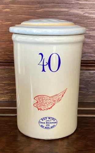 Red Wing Collectors Society 2017 Commemorative – 40 Gallon Crock -3 sided + Pin