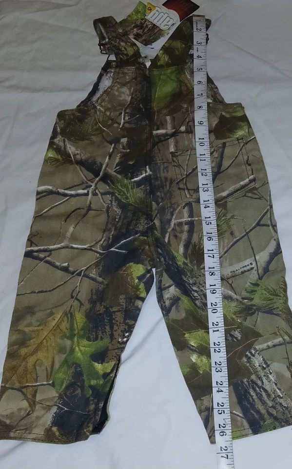Macacão infantil camuflado Realtree "My First Tree Stand" novo com etiquetas - Imagem 3 de 4