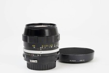 Nikon Nikkor-N Auto 28mm F2 - non-AI with HN-2 lens hood 90 new, MF Lens