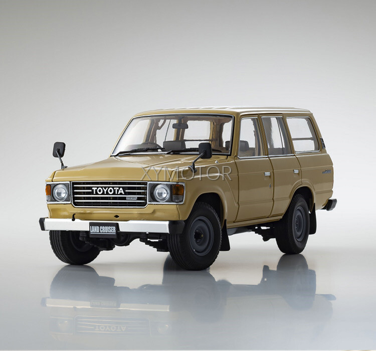 1:18 KYOSHO Toyota Land Cruiser LC60 Diecast Car Mode Khaki/Blue