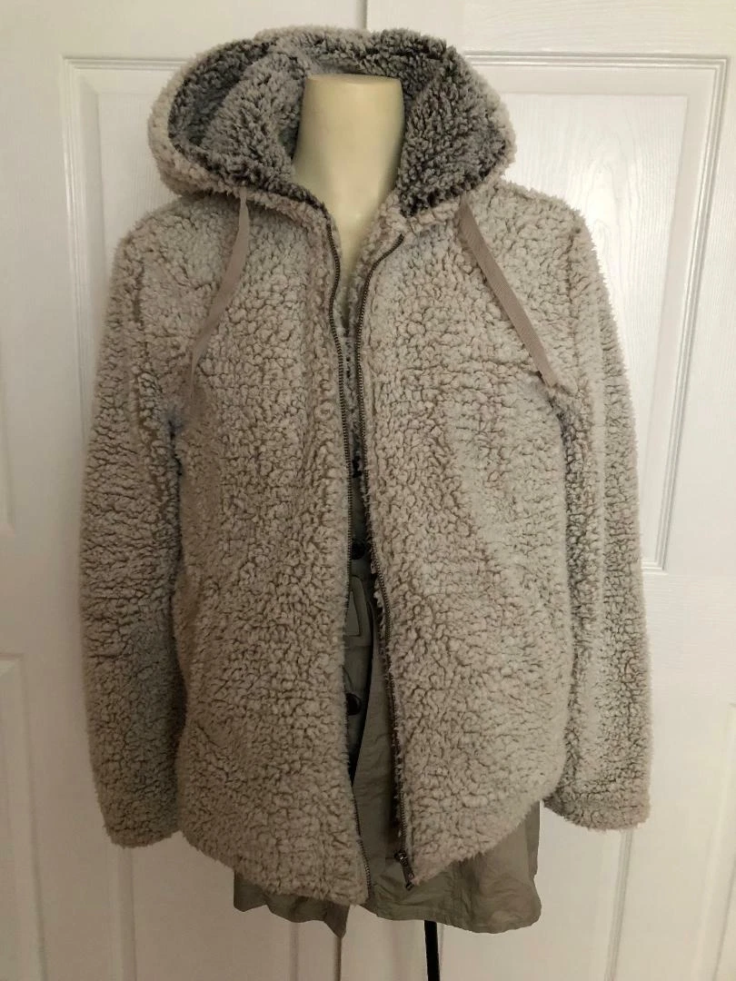 Thread supply store sherpa jacket
